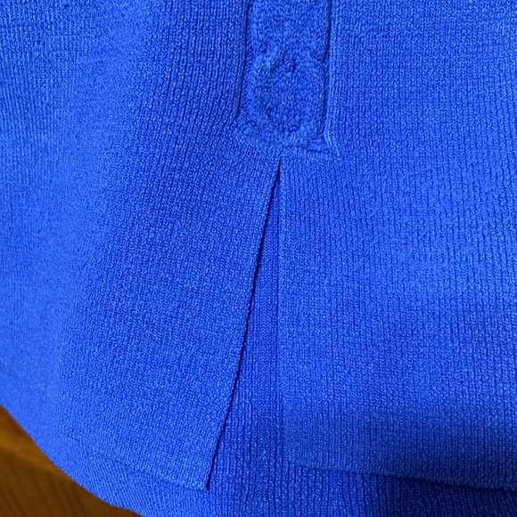 Sweater - Picture 7 of 12